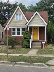505 E Woodland Street, Ferndale, MI 48220