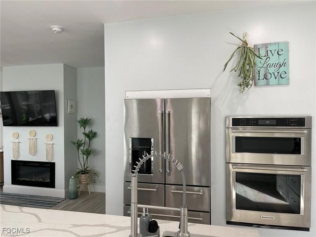640 Gulf LN 4, Captiva, FL 33924