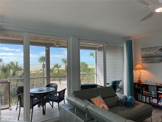 640 Gulf LN 4, Captiva, FL 33924