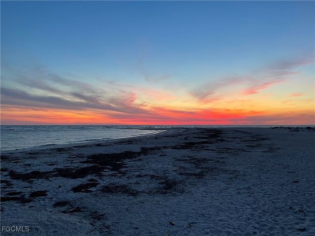640 Gulf LN 4, Captiva, FL 33924