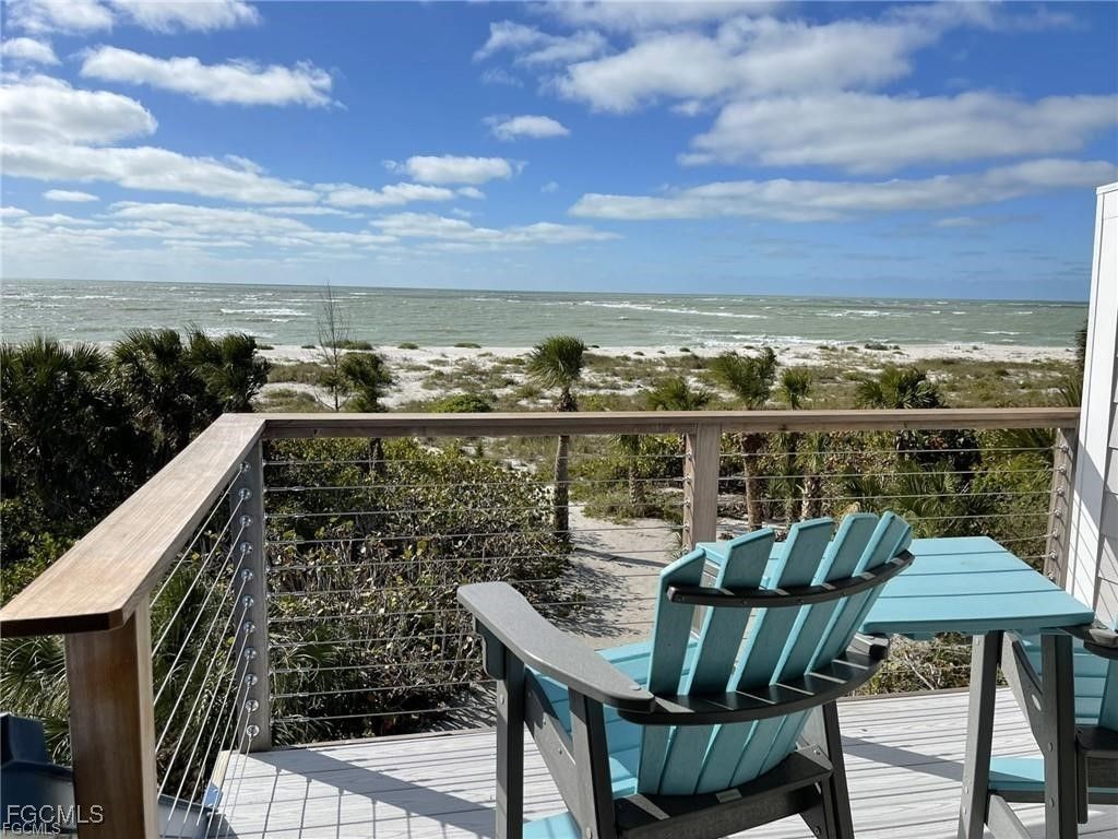 640 Gulf LN 4, Captiva, FL 33924
