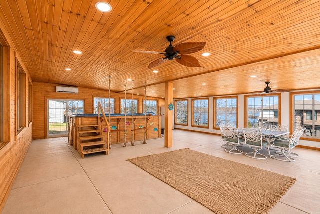 13939 Huseman Street, Cedar Lake, IN 46303