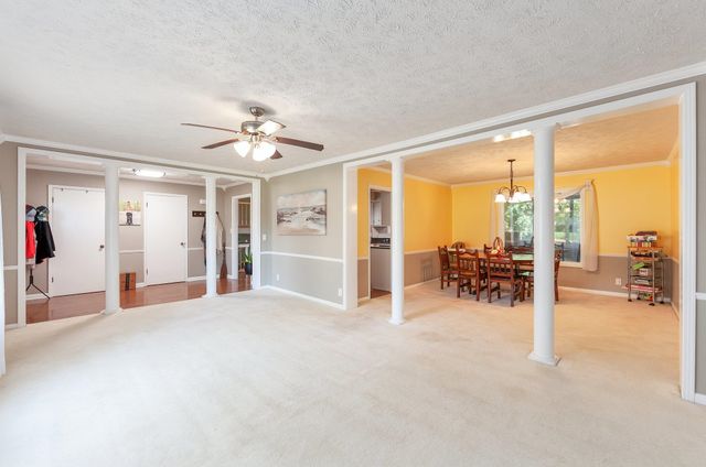 10100 S 1ST ST, Milan, TN 38358