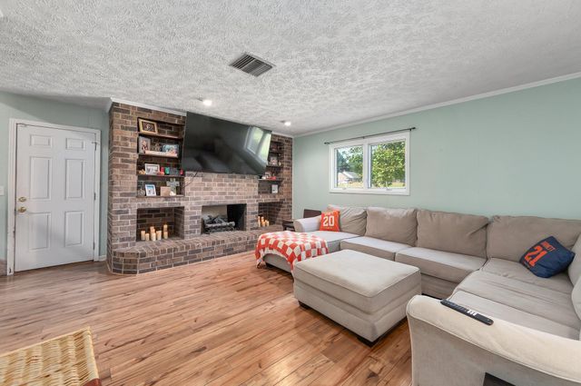 10100 S 1ST ST, Milan, TN 38358