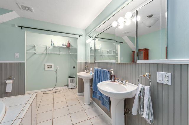 10100 S 1ST ST, Milan, TN 38358