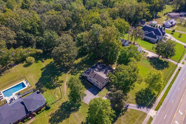 10100 S 1ST ST, Milan, TN 38358