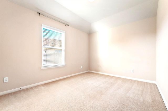 91 W Wading Pond Circle, The Woodlands, TX 77375