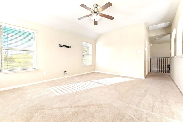 91 W Wading Pond Circle, The Woodlands, TX 77375