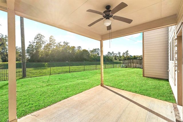 91 W Wading Pond Circle, The Woodlands, TX 77375