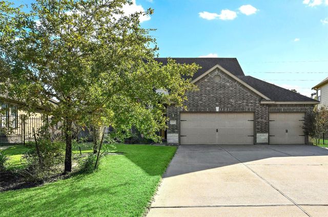 91 W Wading Pond Circle, The Woodlands, TX 77375