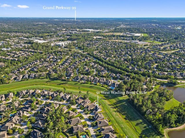 91 W Wading Pond Circle, The Woodlands, TX 77375