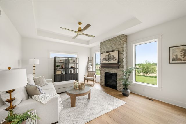 1083 NW 35th Street, Grimes, IA 50111