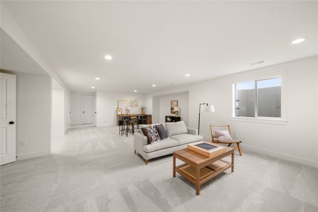 1083 NW 35th Street, Grimes, IA 50111