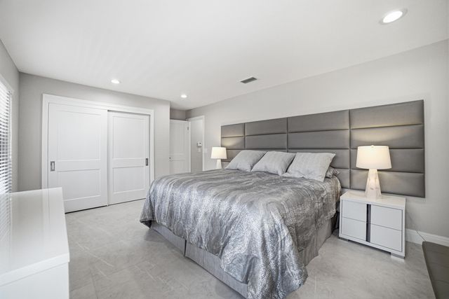 10861 White Aspen Lane, Boca Raton, FL 33428