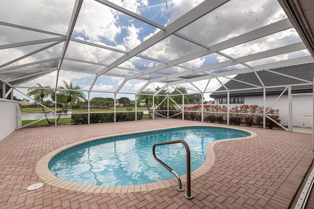 10861 White Aspen Lane, Boca Raton, FL 33428