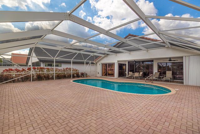 10861 White Aspen Lane, Boca Raton, FL 33428