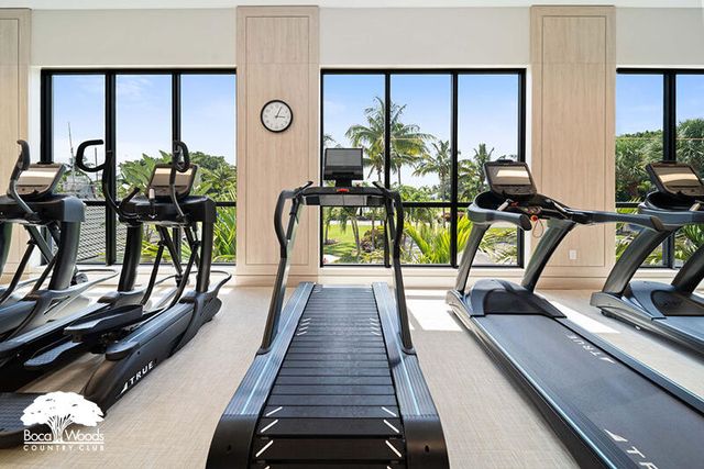 10861 White Aspen Lane, Boca Raton, FL 33428