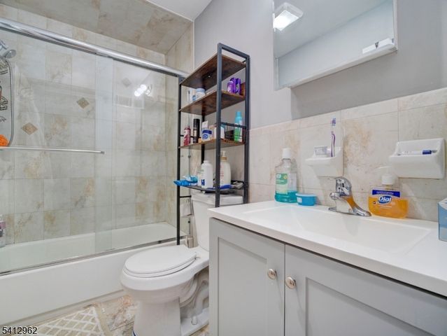 433 Linden Ave, Elizabeth City, NJ 07202