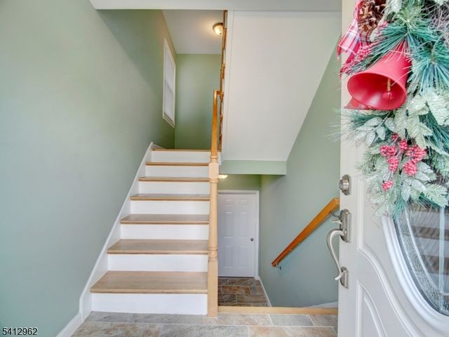 433 Linden Ave, Elizabeth City, NJ 07202