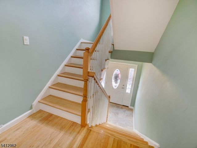 433 Linden Ave, Elizabeth City, NJ 07202