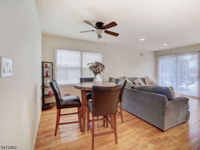 433 Linden Ave, Elizabeth City, NJ 07202