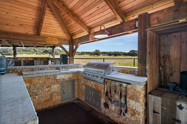 5100 Highway 144, Walnut Springs, TX 76690