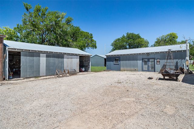 5100 Highway 144, Walnut Springs, TX 76690