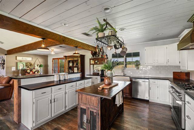 5100 Highway 144, Walnut Springs, TX 76690