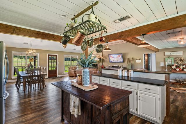 5100 Highway 144, Walnut Springs, TX 76690