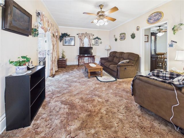 927 32nd Street, Parkersburg, WV 26104