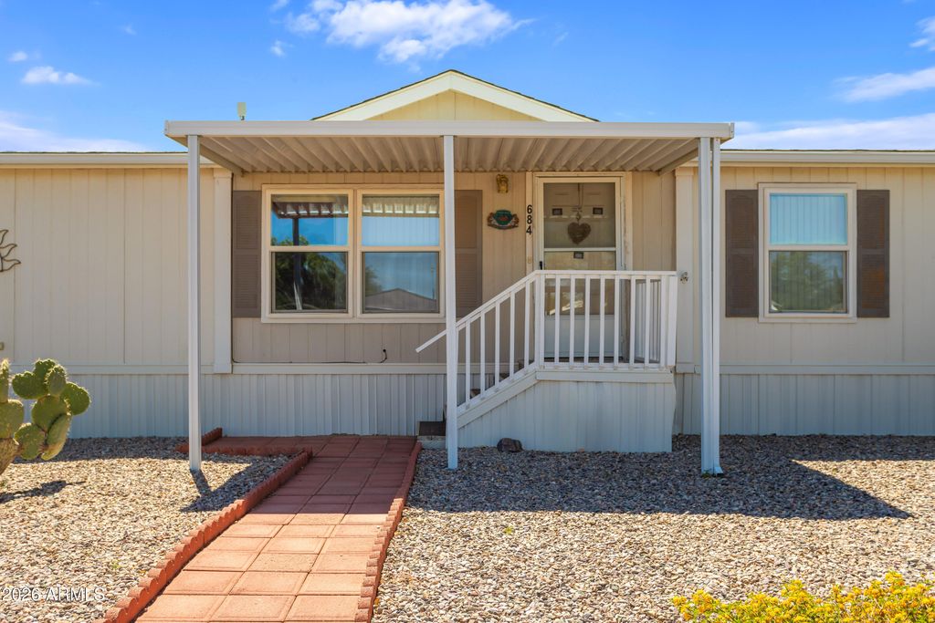 Image 1 of property listing at 684 S Lazy Beaver Way, Sierra Vista, AZ 85635