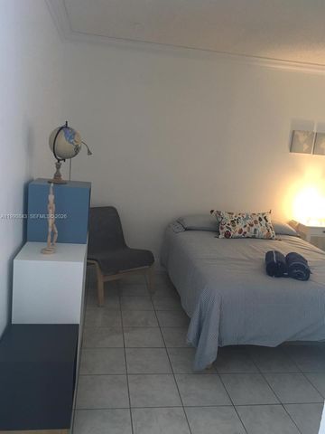 7601 Byron Ave 3A, Miami Beach, FL 33141