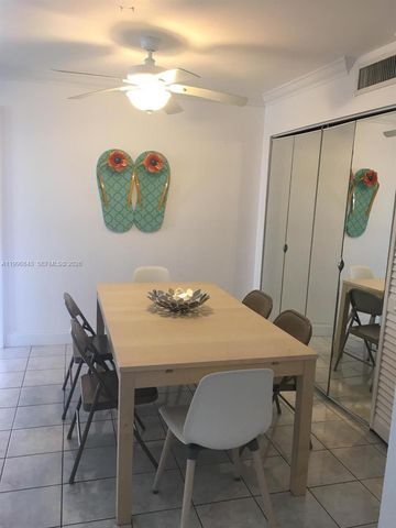 7601 Byron Ave 3A, Miami Beach, FL 33141