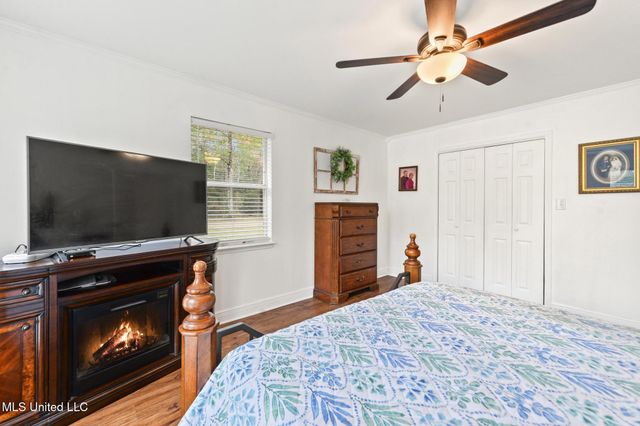 14449 Pine Ridge Road, Vancleave, MS 39565