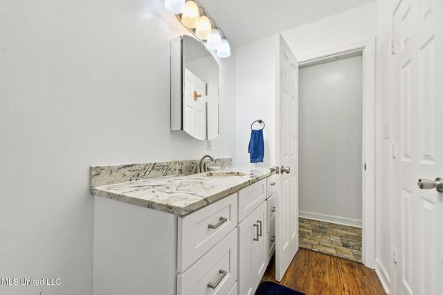 14449 Pine Ridge Road, Vancleave, MS 39565