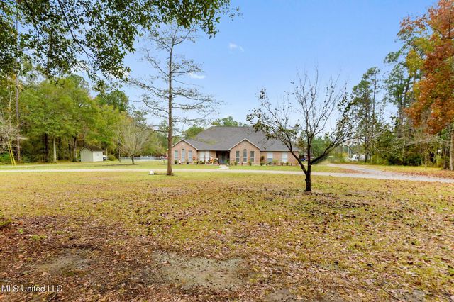 14449 Pine Ridge Road, Vancleave, MS 39565