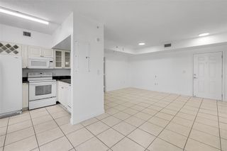 1 Glen Royal Parkway 1010, Miami, FL 33125