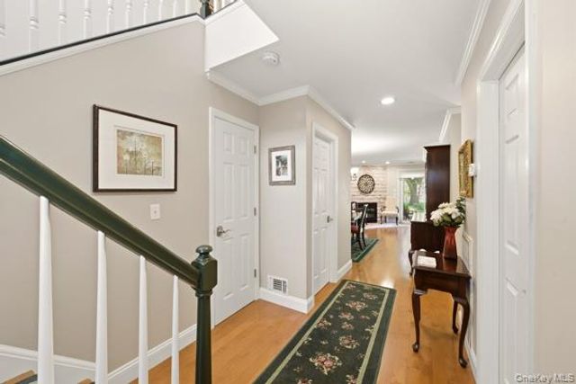 126 Erin Lane, East Setauket, NY 11733