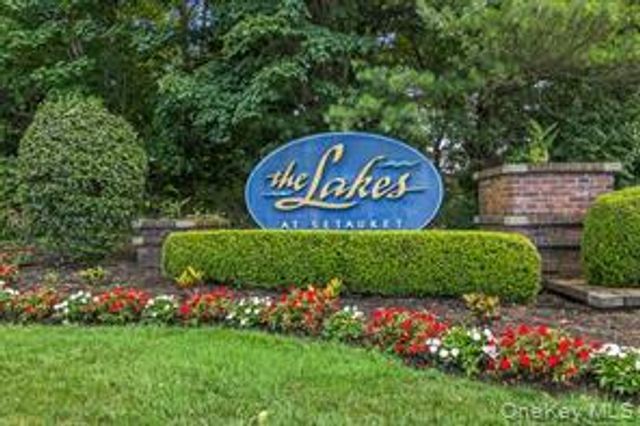 126 Erin Lane, East Setauket, NY 11733