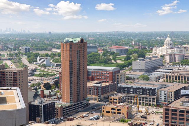 78 10th Street E 1710, Saint Paul, MN 55101