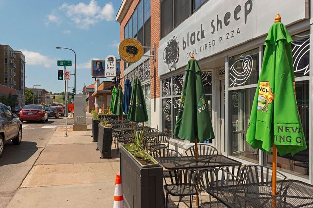 78 10th Street E 1710, Saint Paul, MN 55101