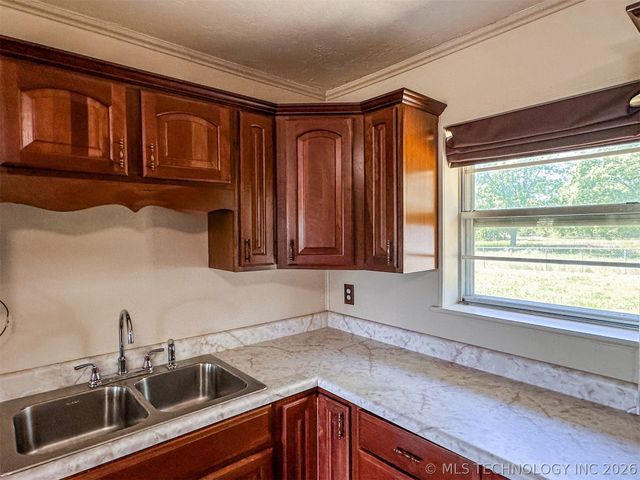 109948 S 4155 Road, Checotah, OK 74426