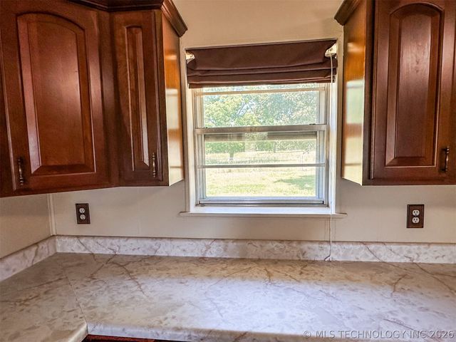 109948 S 4155 Road, Checotah, OK 74426