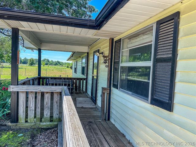 109948 S 4155 Road, Checotah, OK 74426