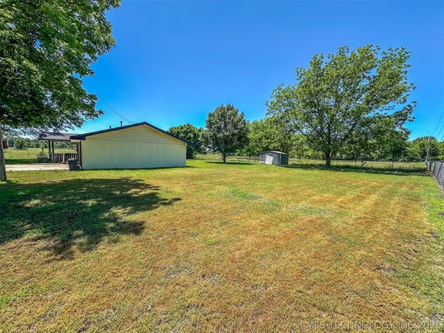 109948 S 4155 Road, Checotah, OK 74426