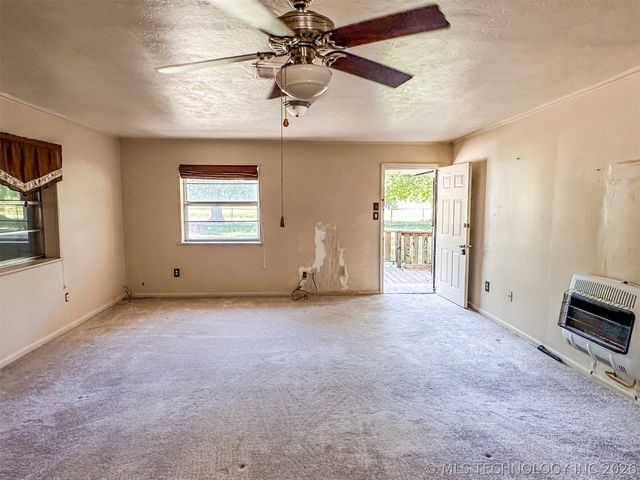 109948 S 4155 Road, Checotah, OK 74426