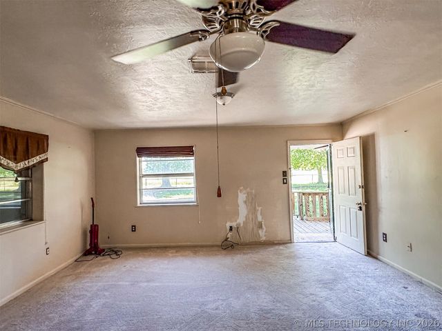 109948 S 4155 Road, Checotah, OK 74426