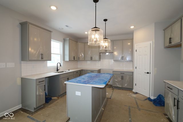 4106 Helm's Mill Drive, Mccordsville, IN 46055