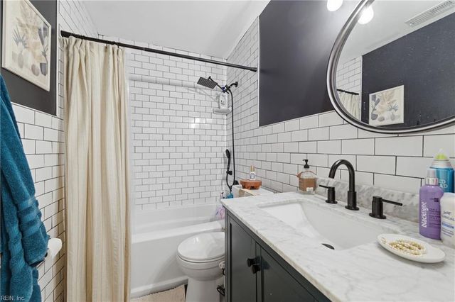 3932 Morning View DR, Virginia Beach, VA 23456