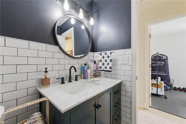 3932 Morning View DR, Virginia Beach, VA 23456